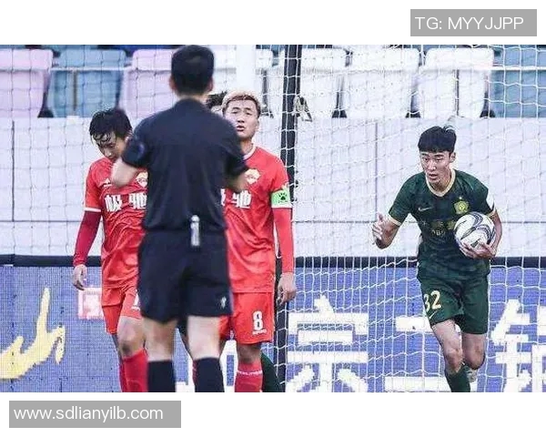 北京足球队个人能力提升的热议与未来发展趋势探讨